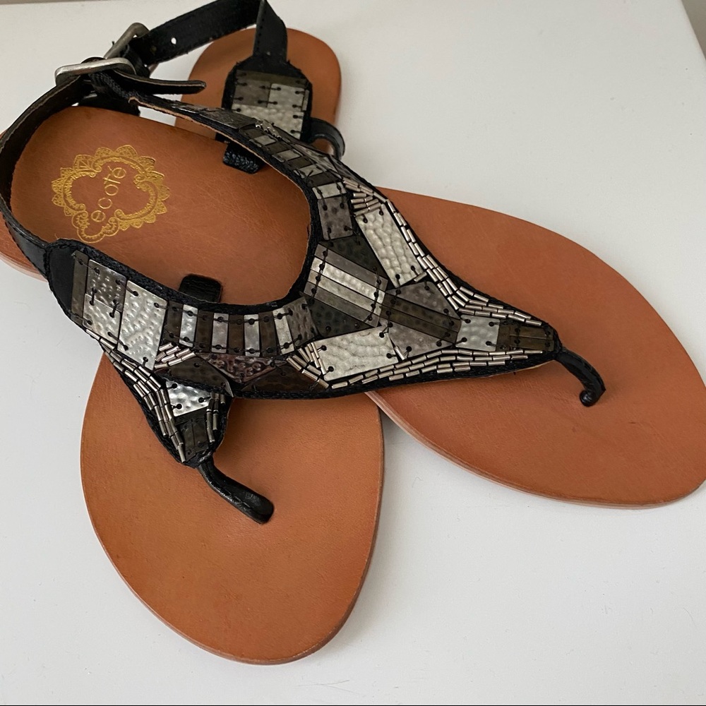 Urban Outfitters Ecote Black and Silver Metal & Leather Thong Sandals 7